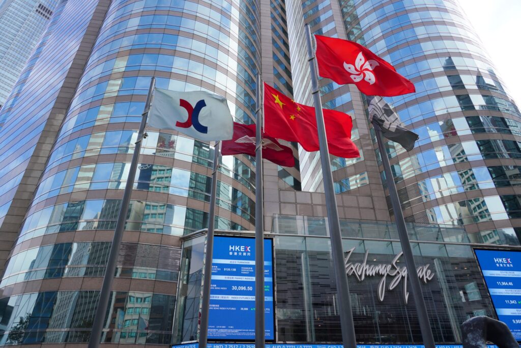 Hong Kong Universities Open Doors to Harvard Students Affected by U.S. Policy Shift