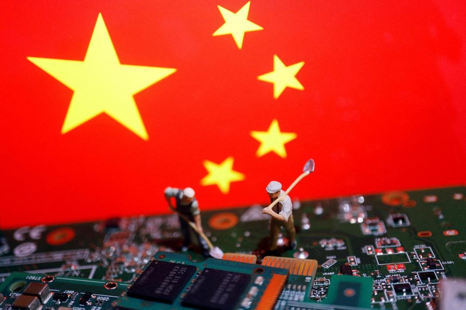 Ant Group Showcases Strategic AI Cost Reduction Using Chinese Chips