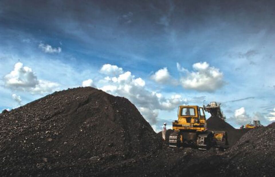 Global Coal Prices Plunge as EU Output and Consumption Hit Historic Lows