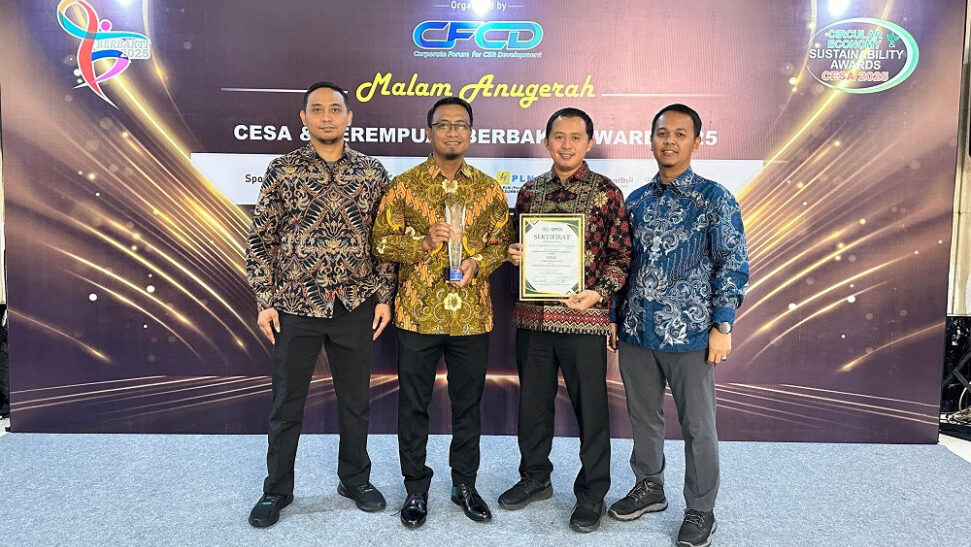 PLN Nusantara Power UP Tenayan Wins Gold at CESA Award 2025 for Innovative Earthworm Cultivation Program