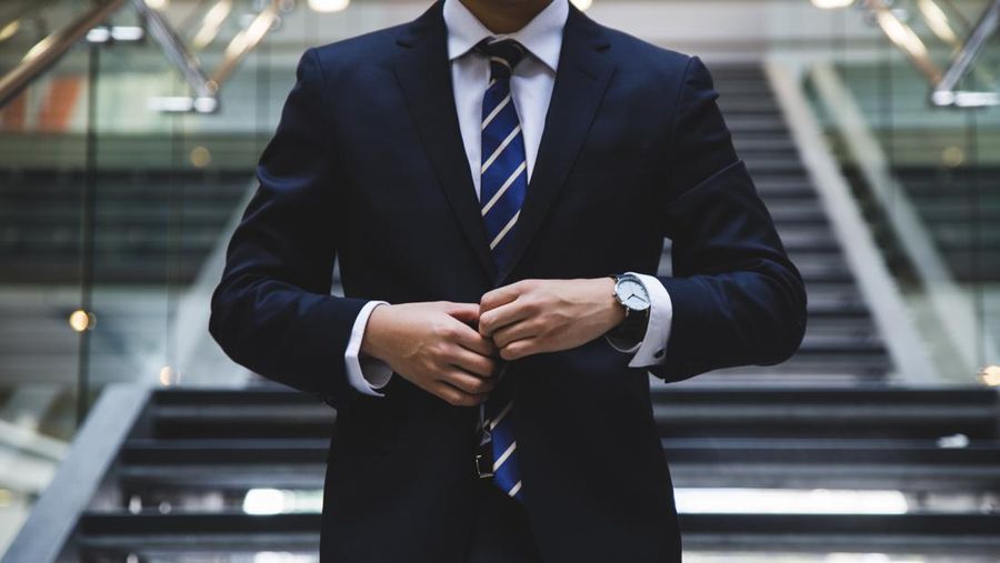 Global CEO Pay Hits Record High: Top 10 Leaders by 2024 Compensation